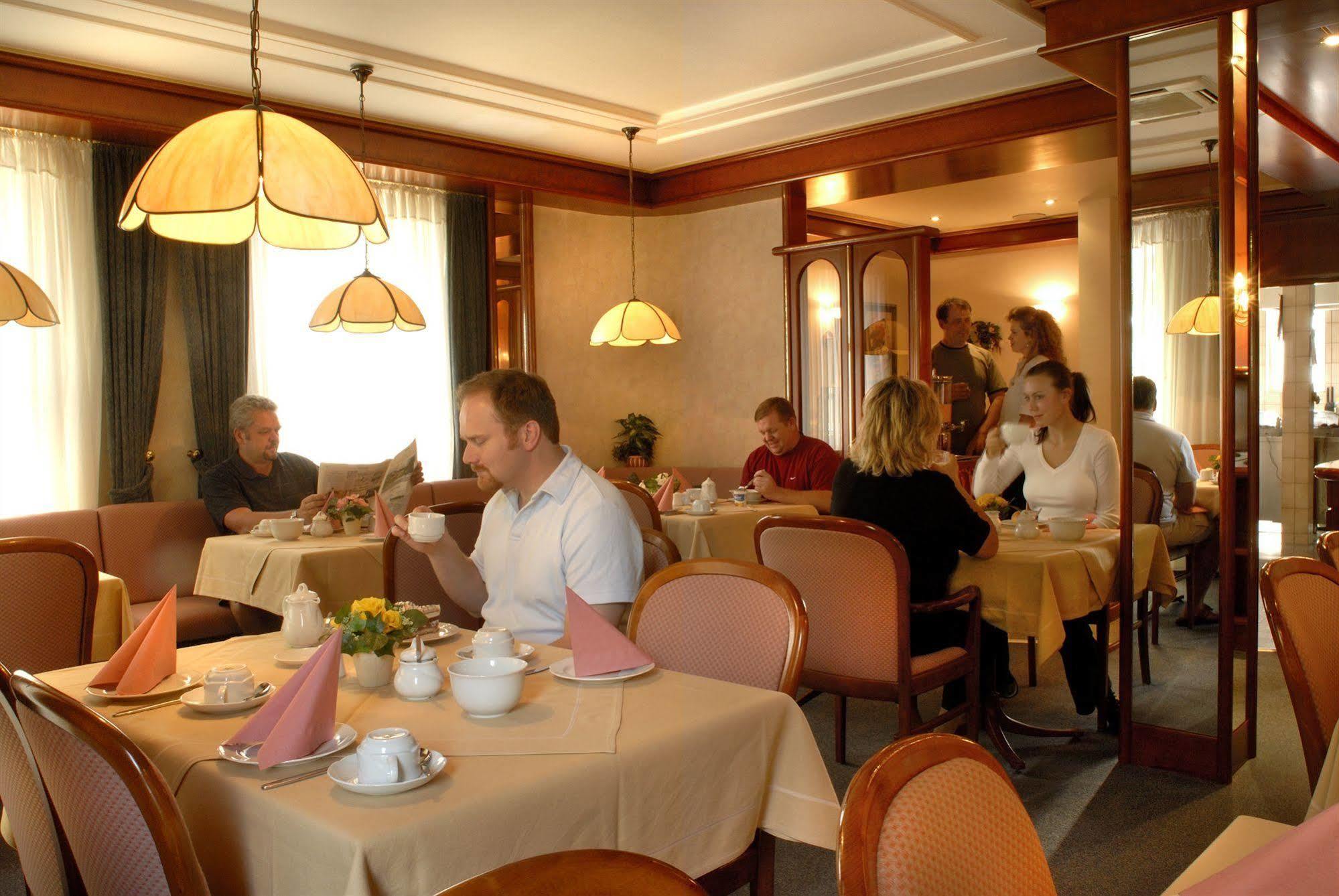 Hotel Am Schelztor Esslingen am Neckar Exteriér fotografie